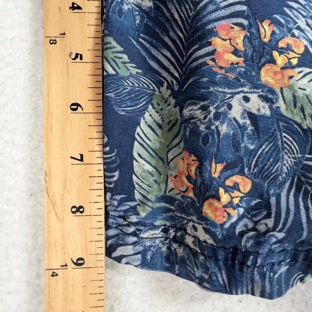 IZOD Cargo Shorts Mens 38 Blue Tropical Floral Palm Saltwater Cotton Relaxed